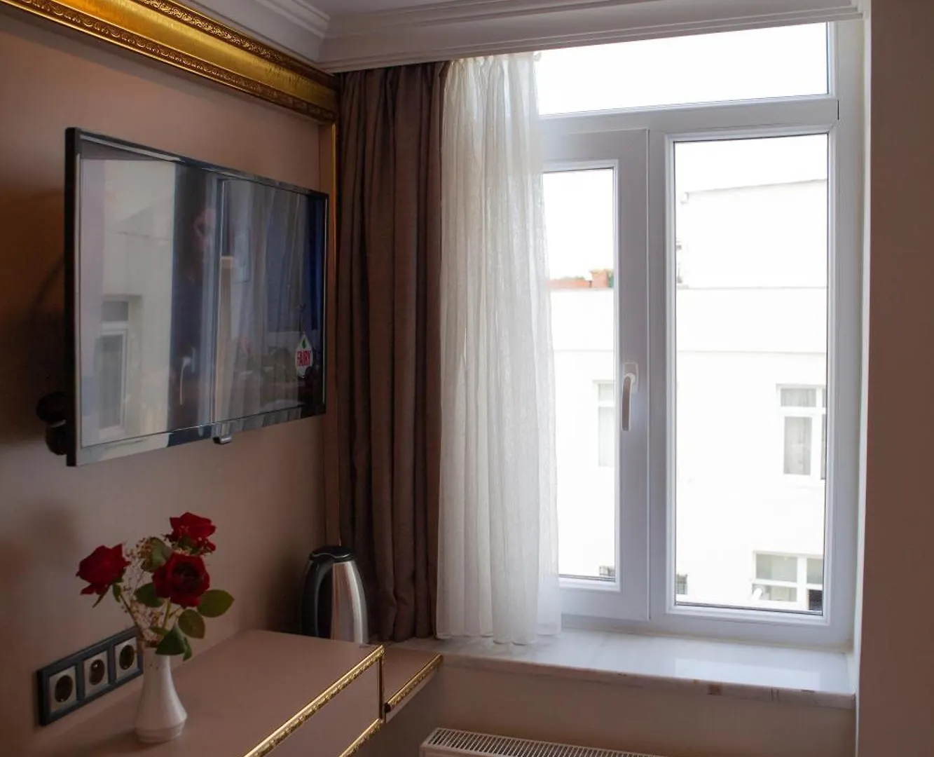 Blue Zerzevan Konak Istanbul Hotel